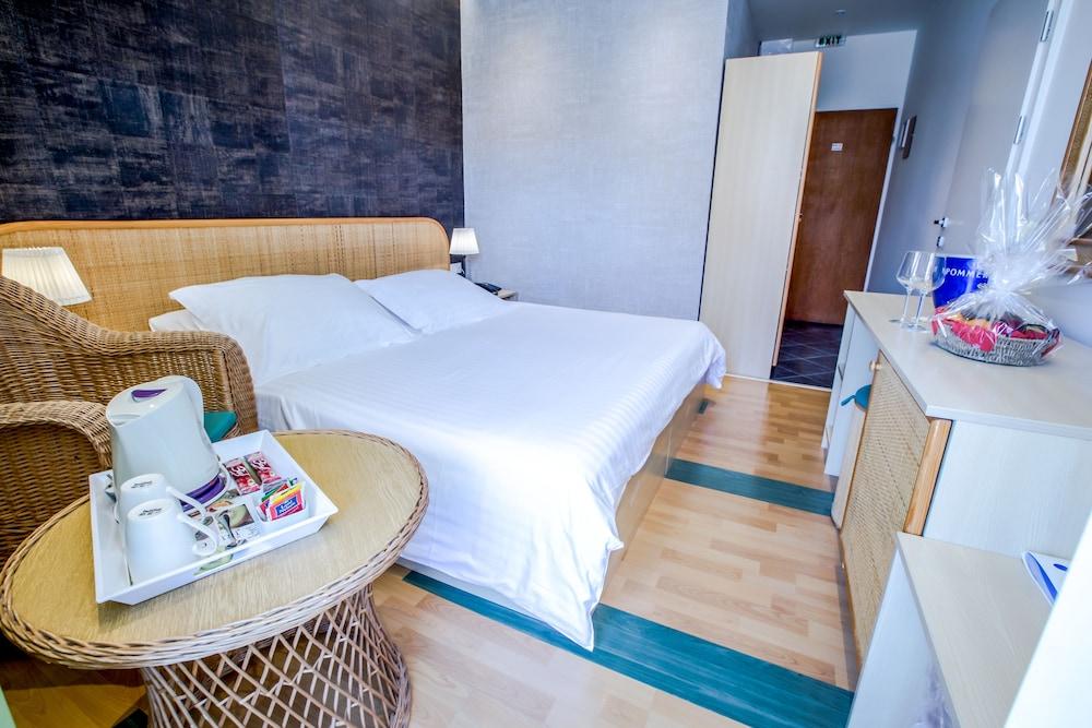 Hotel Villa Adriatica - Adults Only Supetar Exterior foto